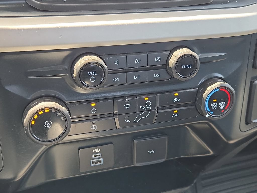 Used 2023 Ford F250 XL w/ 360-Degree Camera Package AWD/4WD image 17