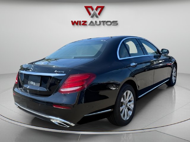 Used 2018 Mercedes-Benz E 300 4MATIC w/ Premium 2 Package image 5