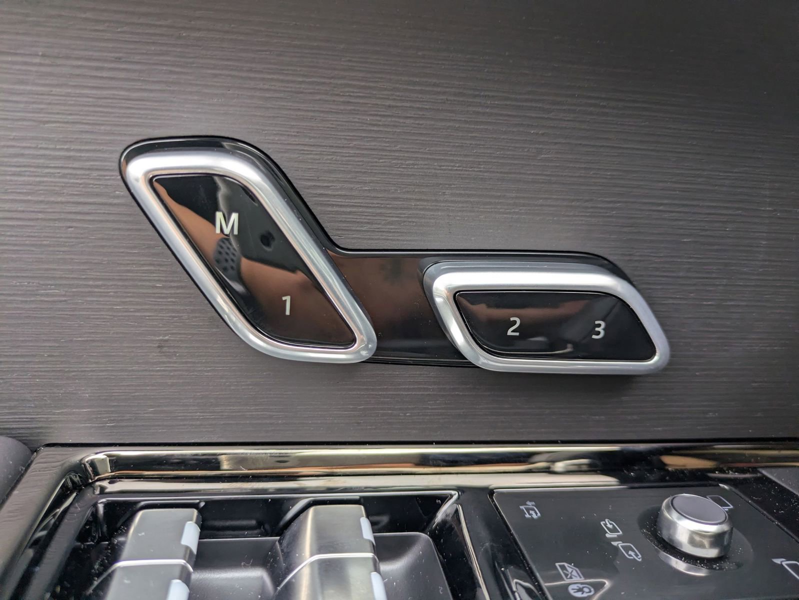 New 2026 Land Rover Range Rover Sport Dynamic SE image 15