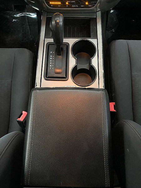 Used 2017 Ford Expedition XLT image 17