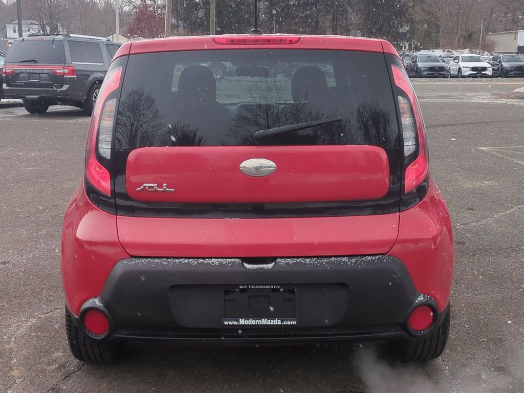Used 2014 Kia Soul + FWD image 5
