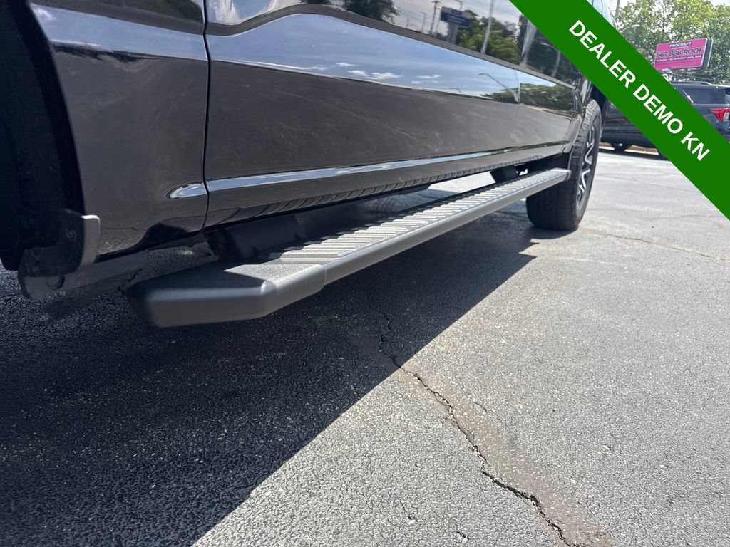 Used 2023 Ford F150 XLT w/ Equipment Group 302A High AWD/4WD image 17