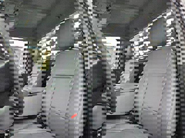 New 2024 Ford F550 4x4 Regular Cab Super Duty image 15