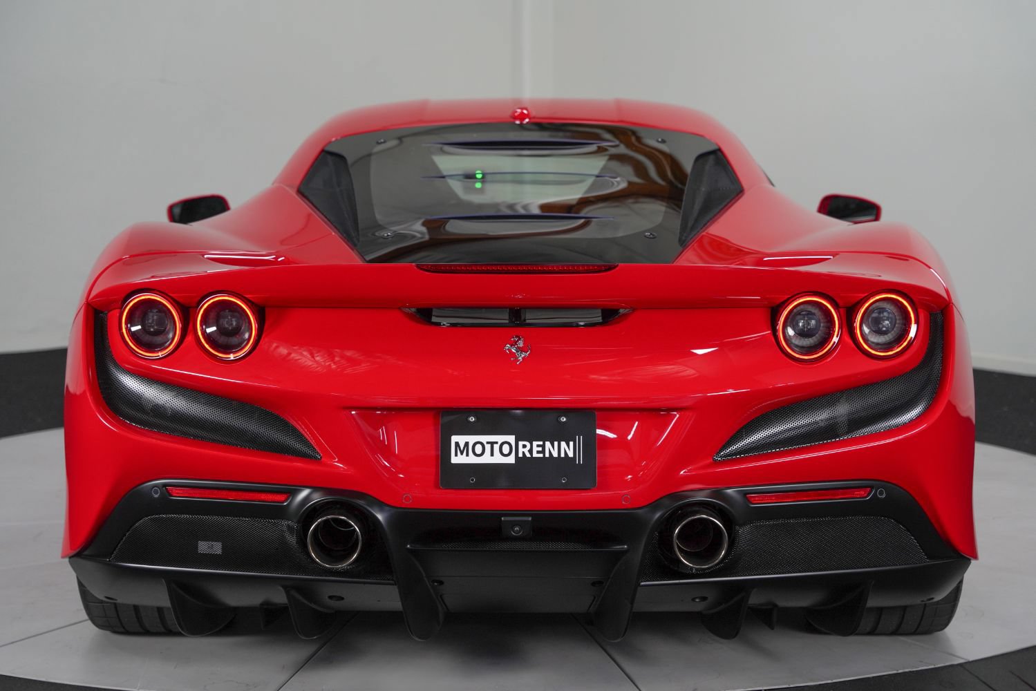 Used 2022 Ferrari F8 Tributo RWD image 7