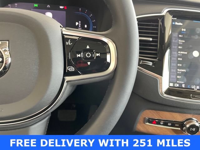 New 2024 Volvo XC90 B6 Plus w/ Protection Package AWD/4WD image 21