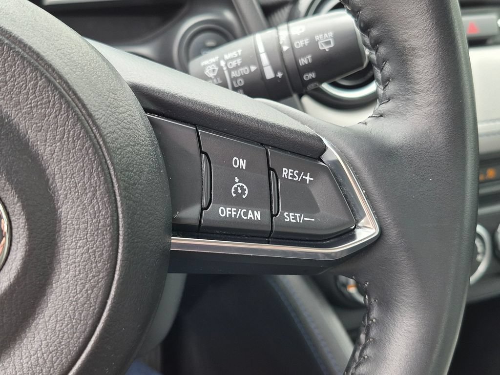 Used 2020 Toyota Yaris XLE FWD image 17