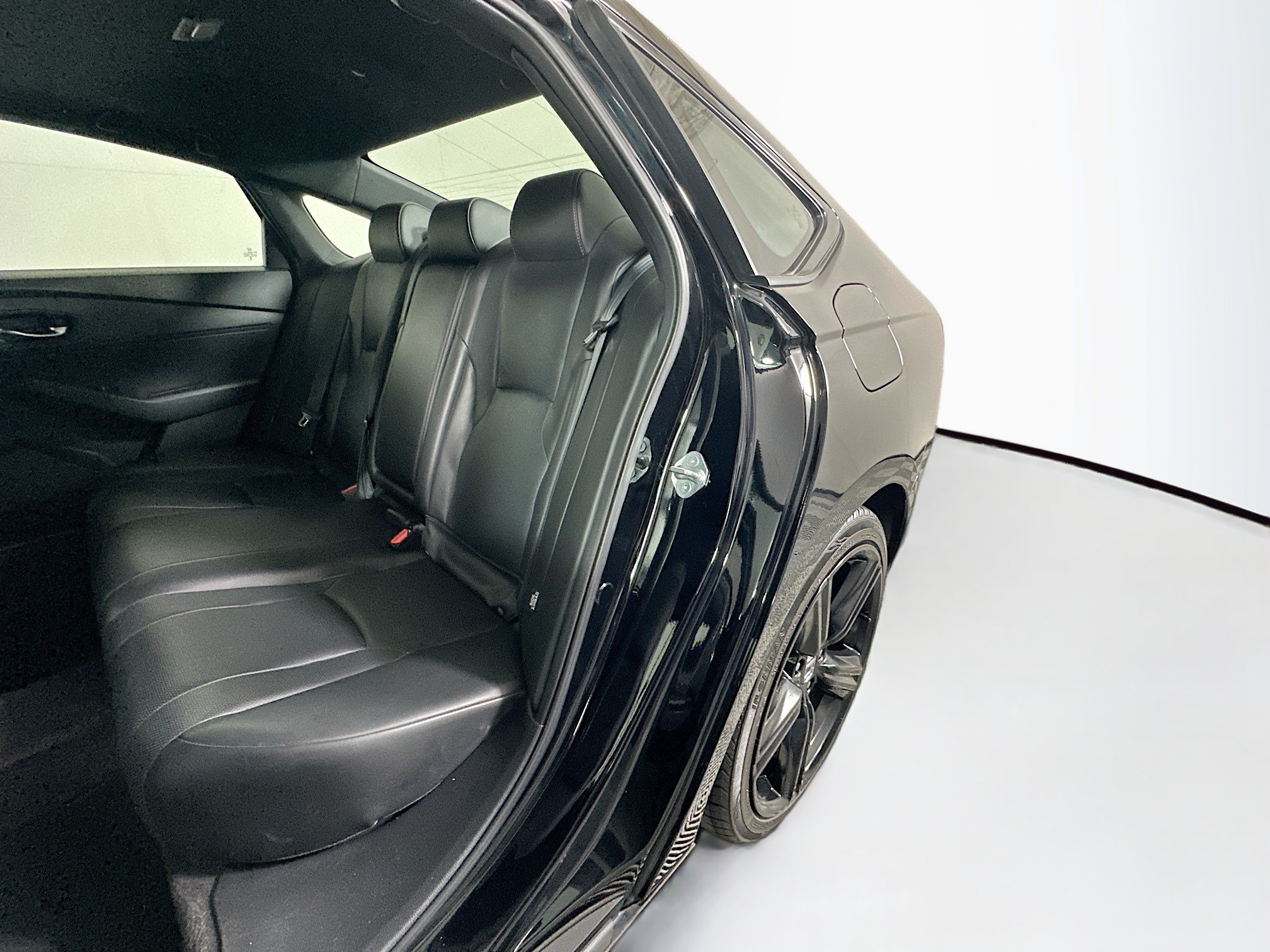 Used 2025 Honda Accord Sport image 26