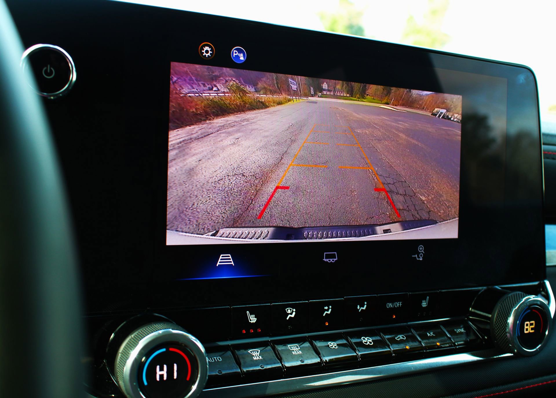 Used 2024 Chevrolet Colorado Z71 w/ Z71 Convenience Package 2 image 32