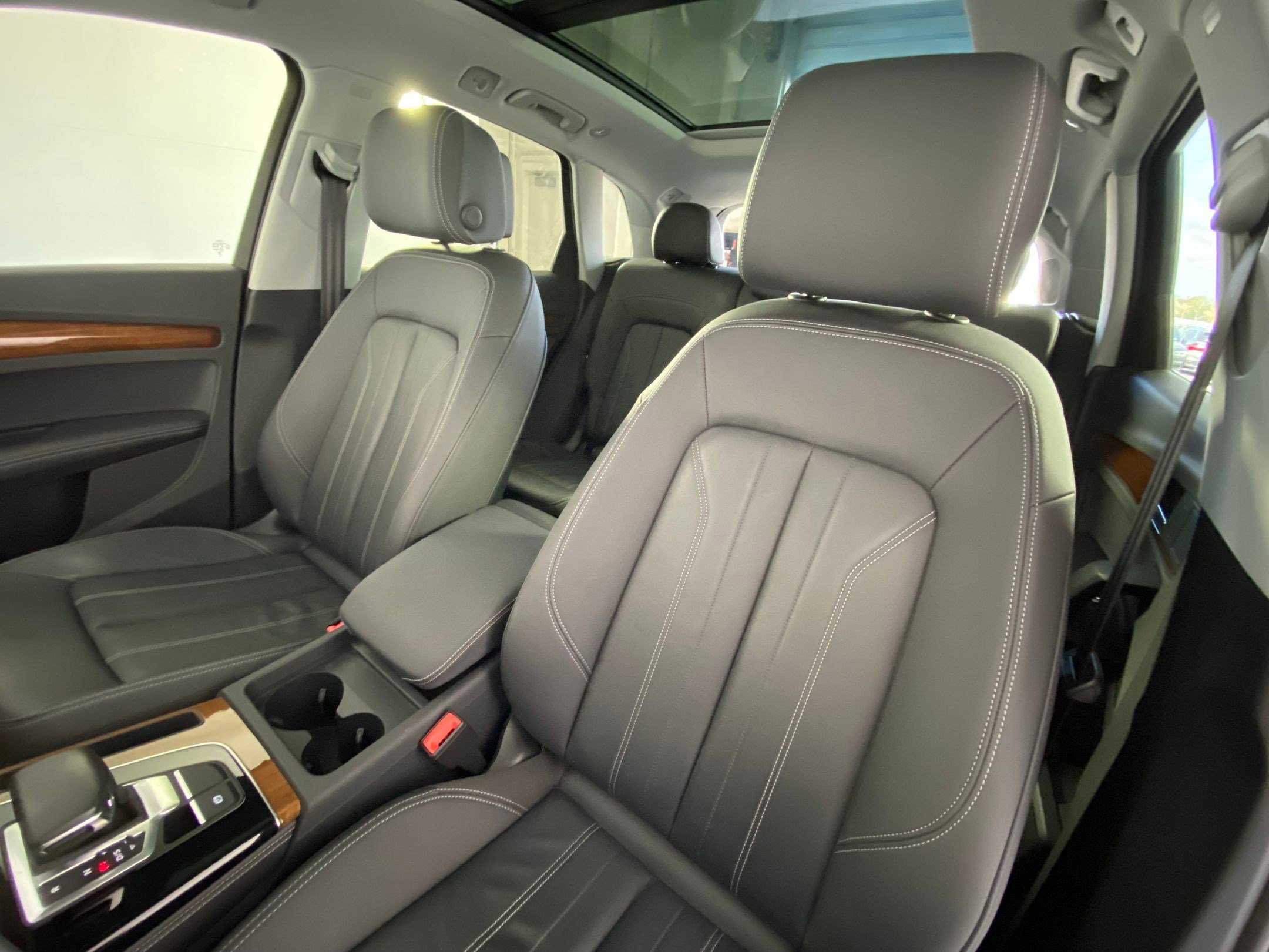 Used 2023 Audi Q5 2.0T Premium Plus w/ Premium Plus Package image 23