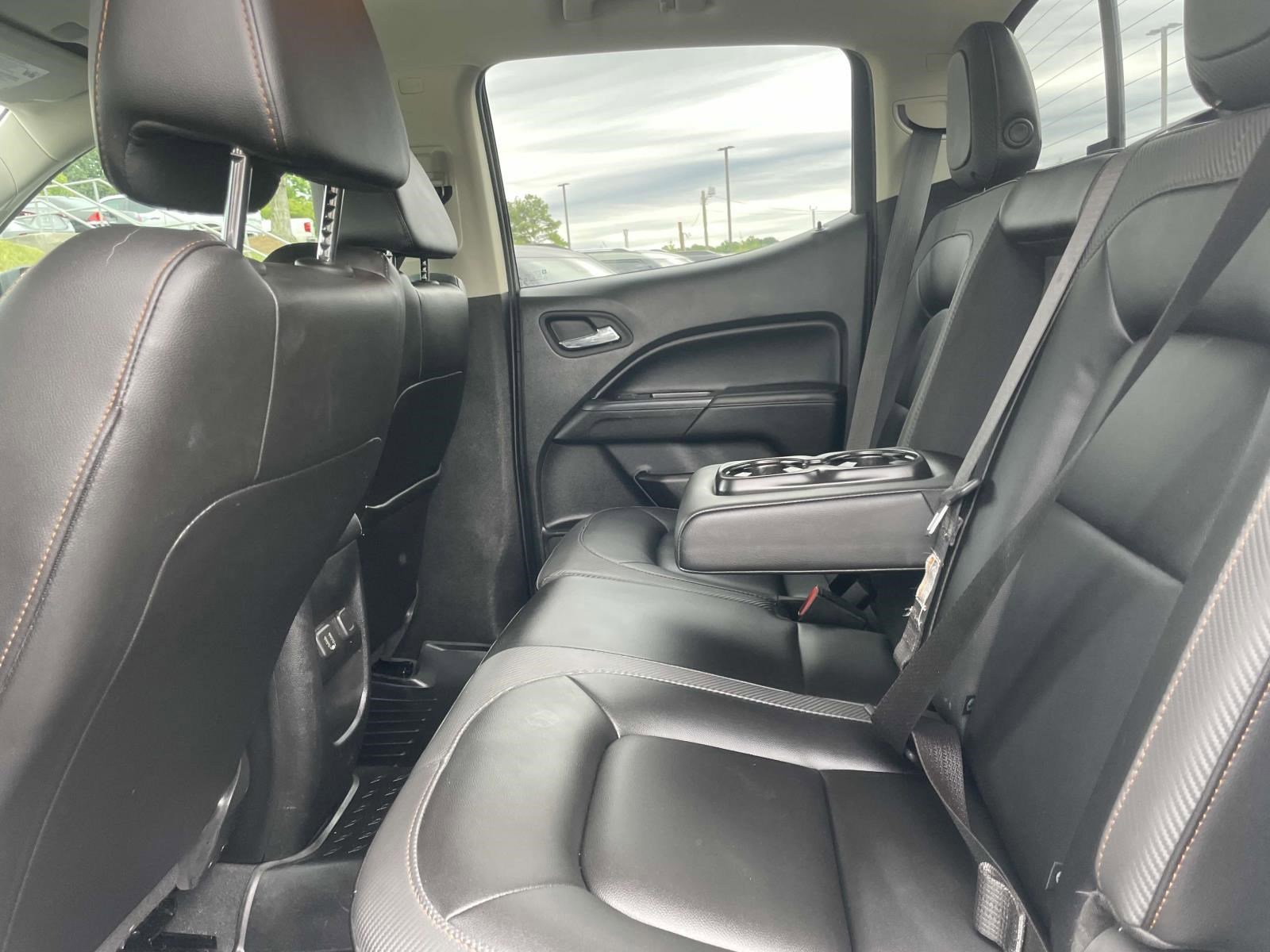 Used 2022 GMC Canyon AT4 w/ Trailering Package AWD/4WD image 9