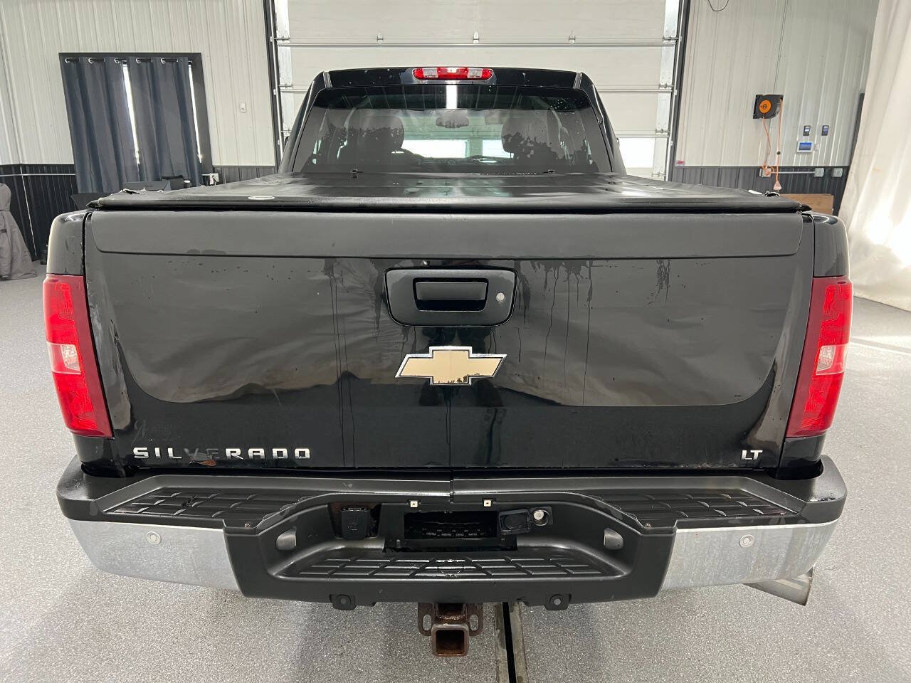 Used 2010 Chevrolet Silverado 2500 LT w/ Interior Plus Package AWD/4WD image 5