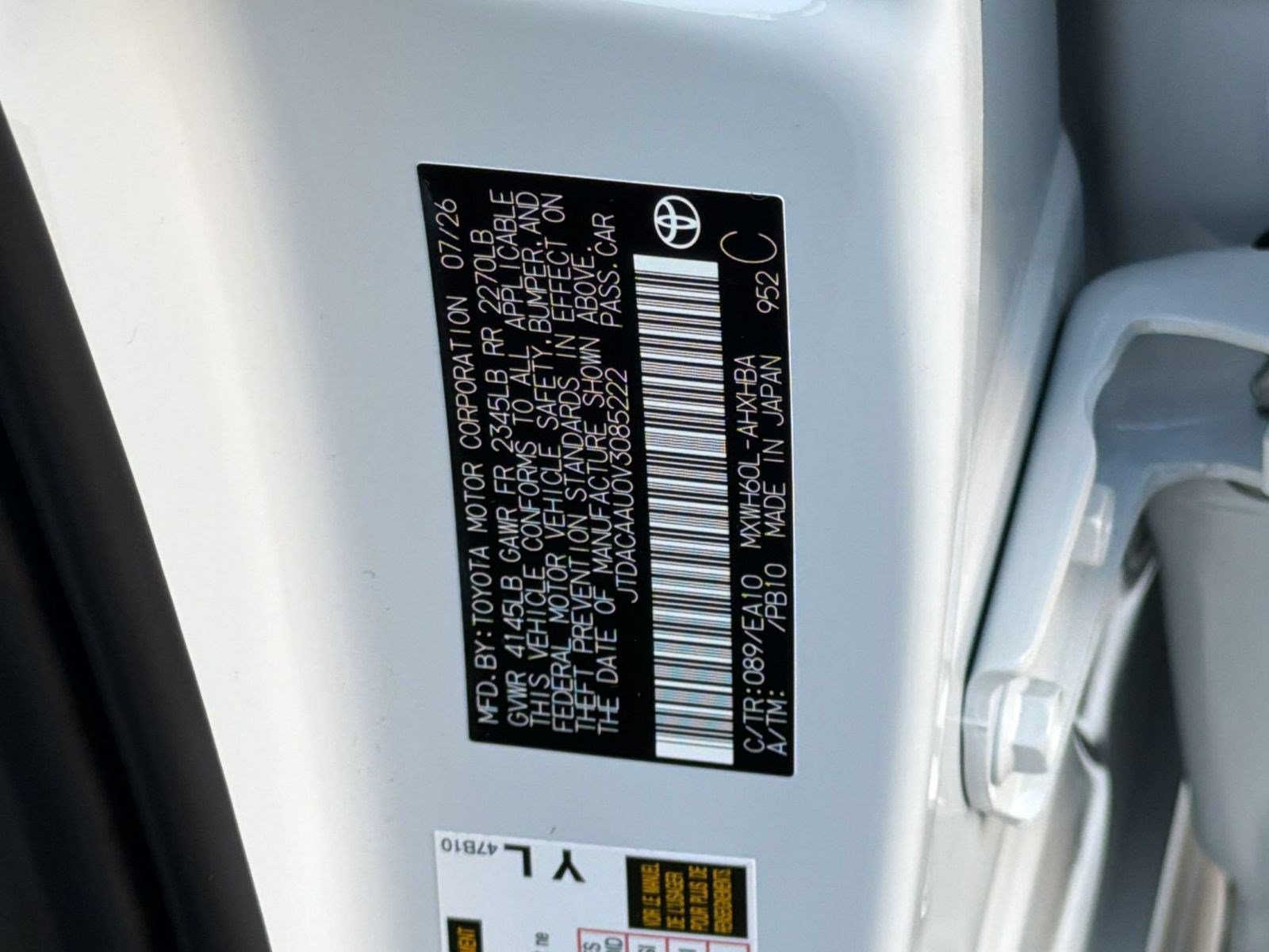 New 2027 Toyota Prius Limited w/ Limited Premium Package FWD image 29