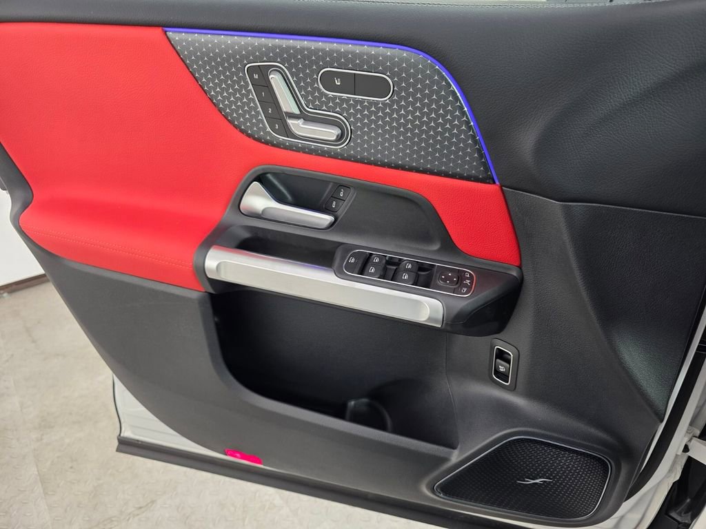 New 2026 Mercedes-Benz GLB 35 AMG 4MATIC image 16