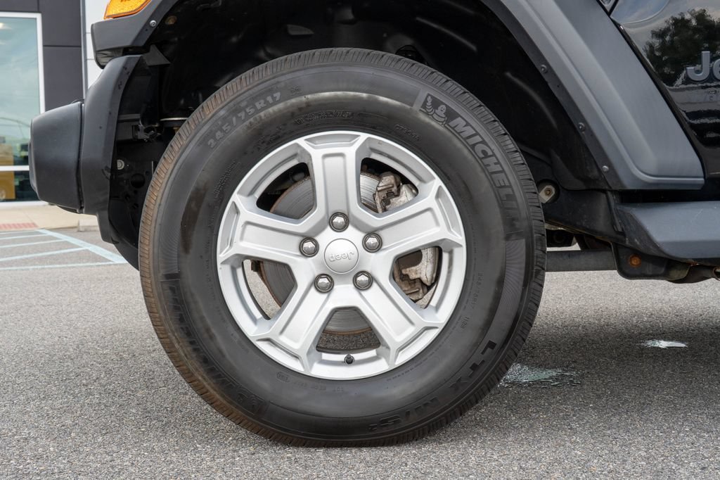 Used 2022 Jeep Wrangler Unlimited Sport AWD/4WD image 30