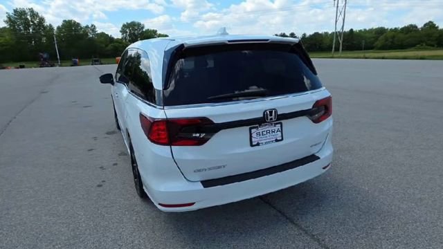 Used 2023 Honda Odyssey Sport image 8