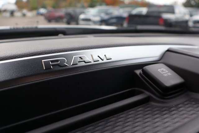 Used 2025 RAM 3500 Big Horn image 21