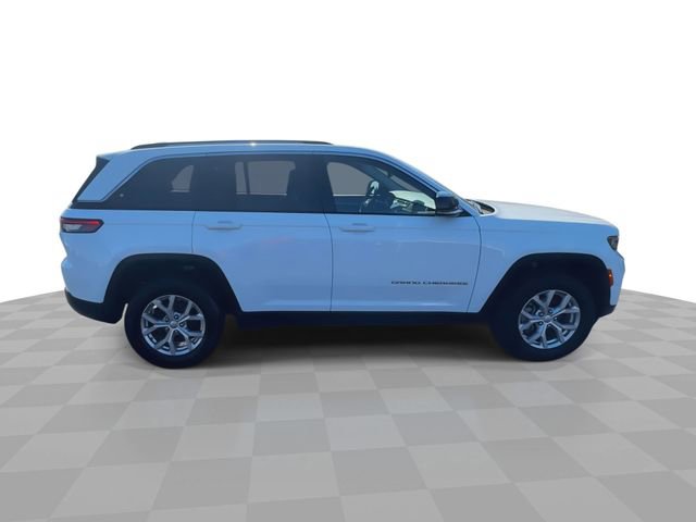 Used 2023 Jeep Grand Cherokee Limited image 10