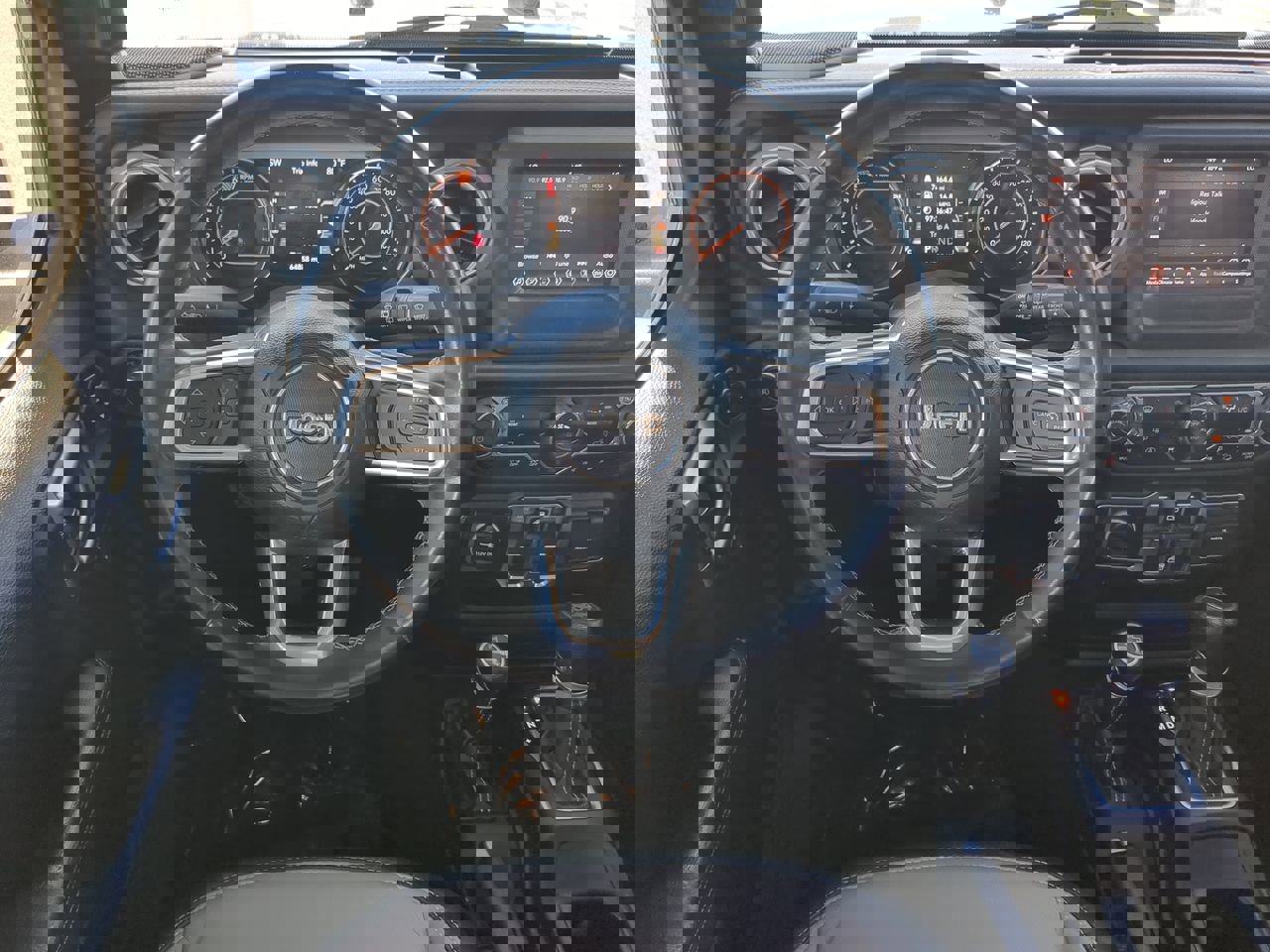 Used 2019 Jeep Wrangler Unlimited Sahara w/ Safety Group image 16