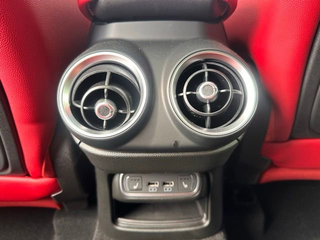 New 2025 Alfa Romeo Stelvio Sprint w/ Veloce Package AWD/4WD image 10