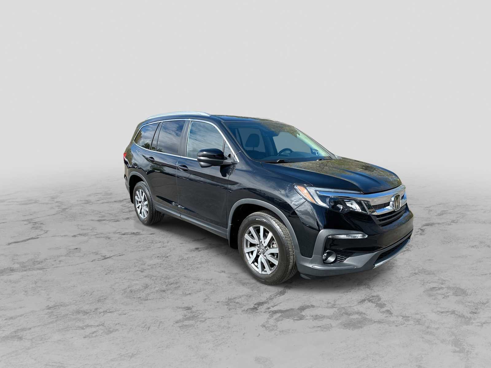 Used 2021 Honda Pilot Black Edition image 2