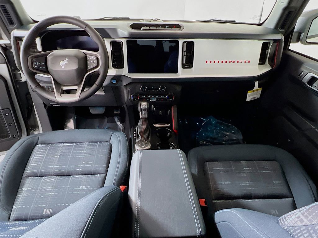 New 2026 Ford Bronco Heritage Edition image 7