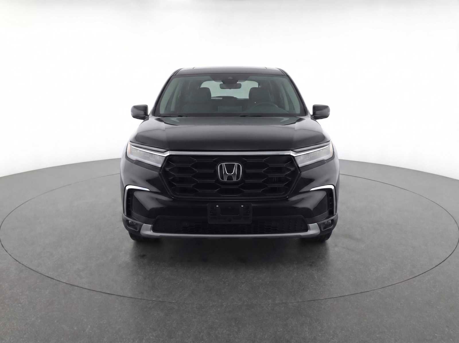 Used 2024 Honda Pilot EX-L image 3