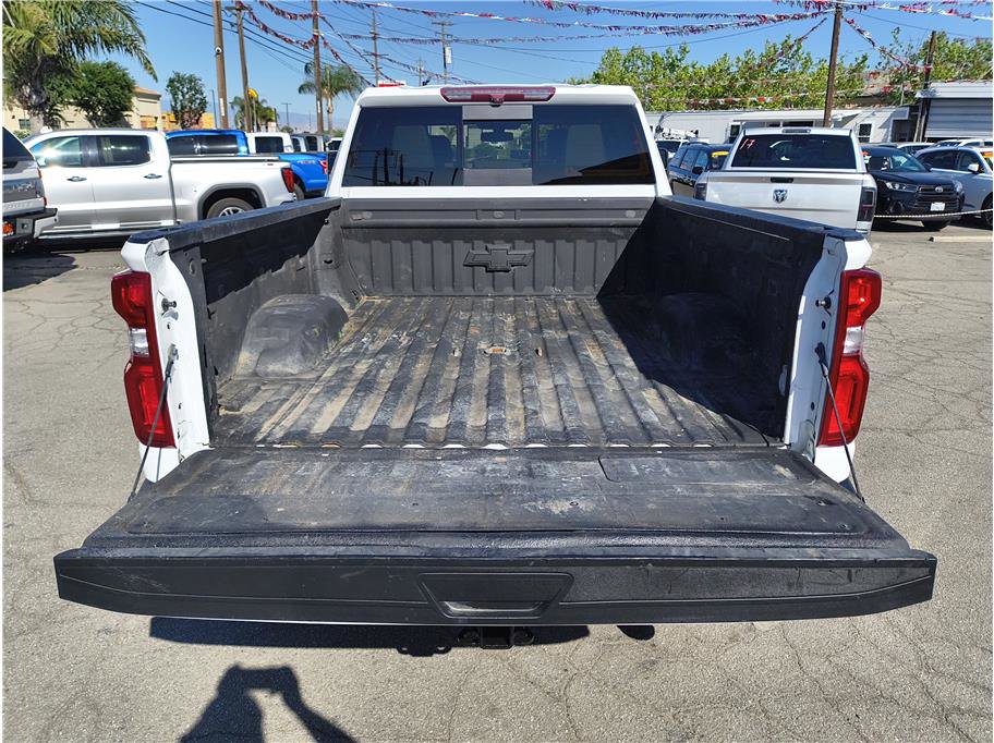 Used 2022 Chevrolet Silverado 2500 LTZ w/ LTZ Plus Package AWD/4WD image 11