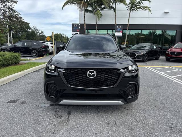 Certified 2025 MAZDA CX-70 Plug-In Hybrid w/ Premium Plus AWD/4WD image 8