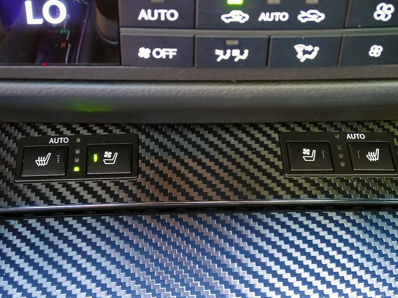 Used 2017 Lexus GS F w/ Preferred Accessory Package RWD image 35