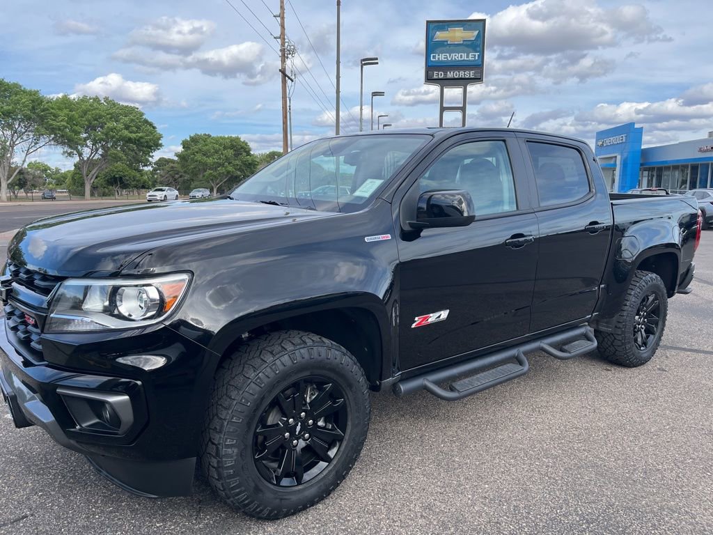Certified 2022 Chevrolet Colorado Z71 w/ Z71 Midnight Edition AWD/4WD image 1
