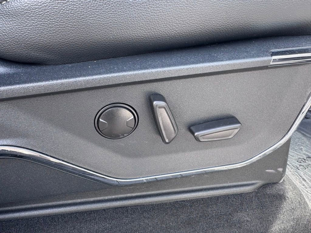 Used 2024 Ford F250 Lariat image 27
