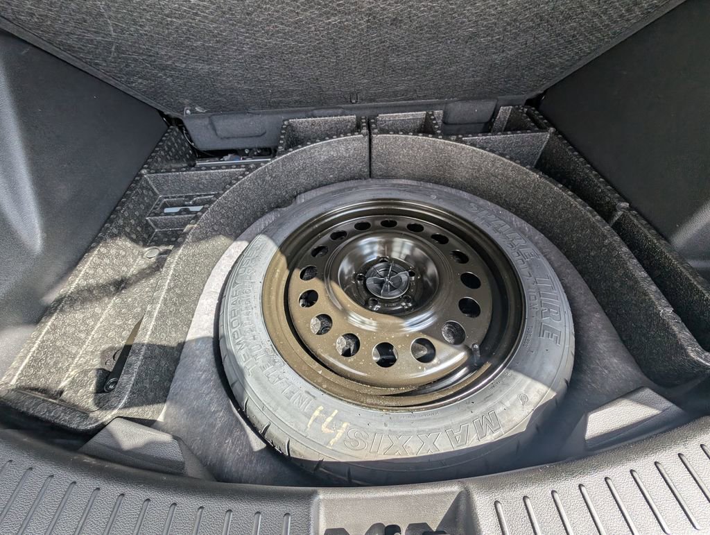 Used 2019 Ford Escape Titanium image 42