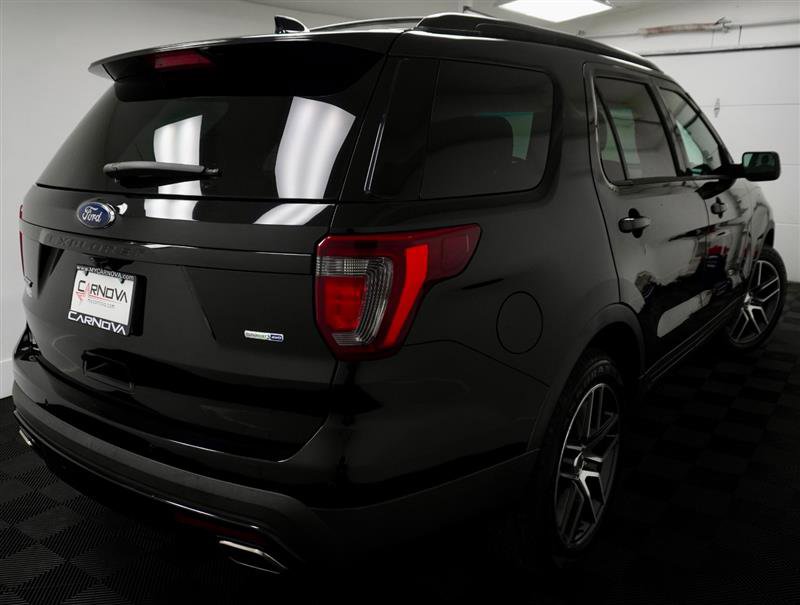 Used 2016 Ford Explorer Sport w/ Equipment Group 401A image 9