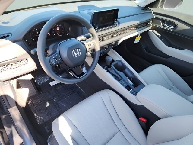 New 2025 Honda Accord SE image 19