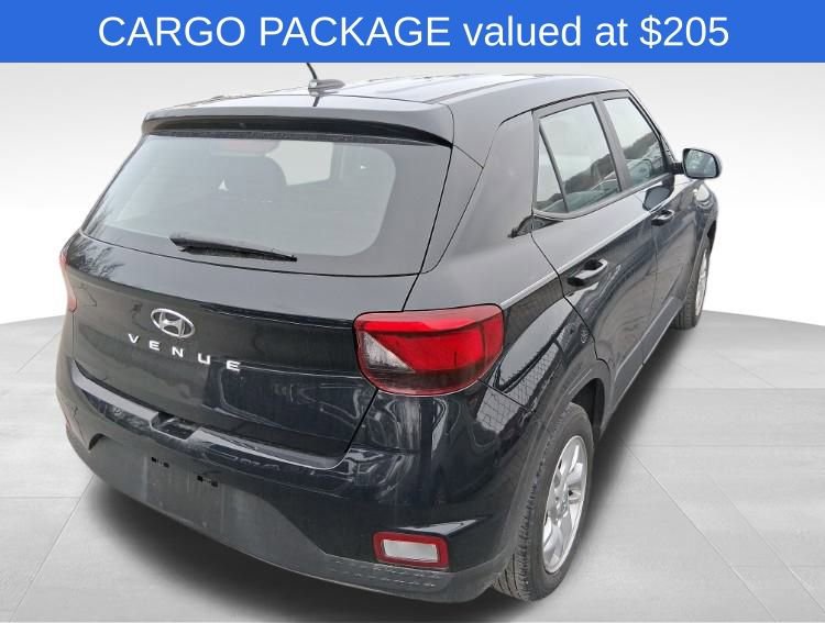 Used 2023 Hyundai Venue SE w/ Cargo Package image 3