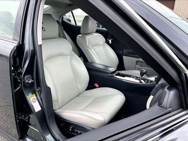 Used 2009 Lexus IS 250 AWD image 11