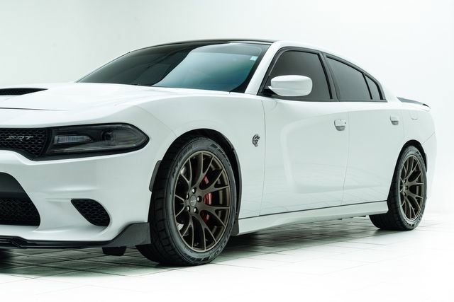 Used 2016 Dodge Charger SRT Hellcat w/ Harman/Kardon Audio Group image 9