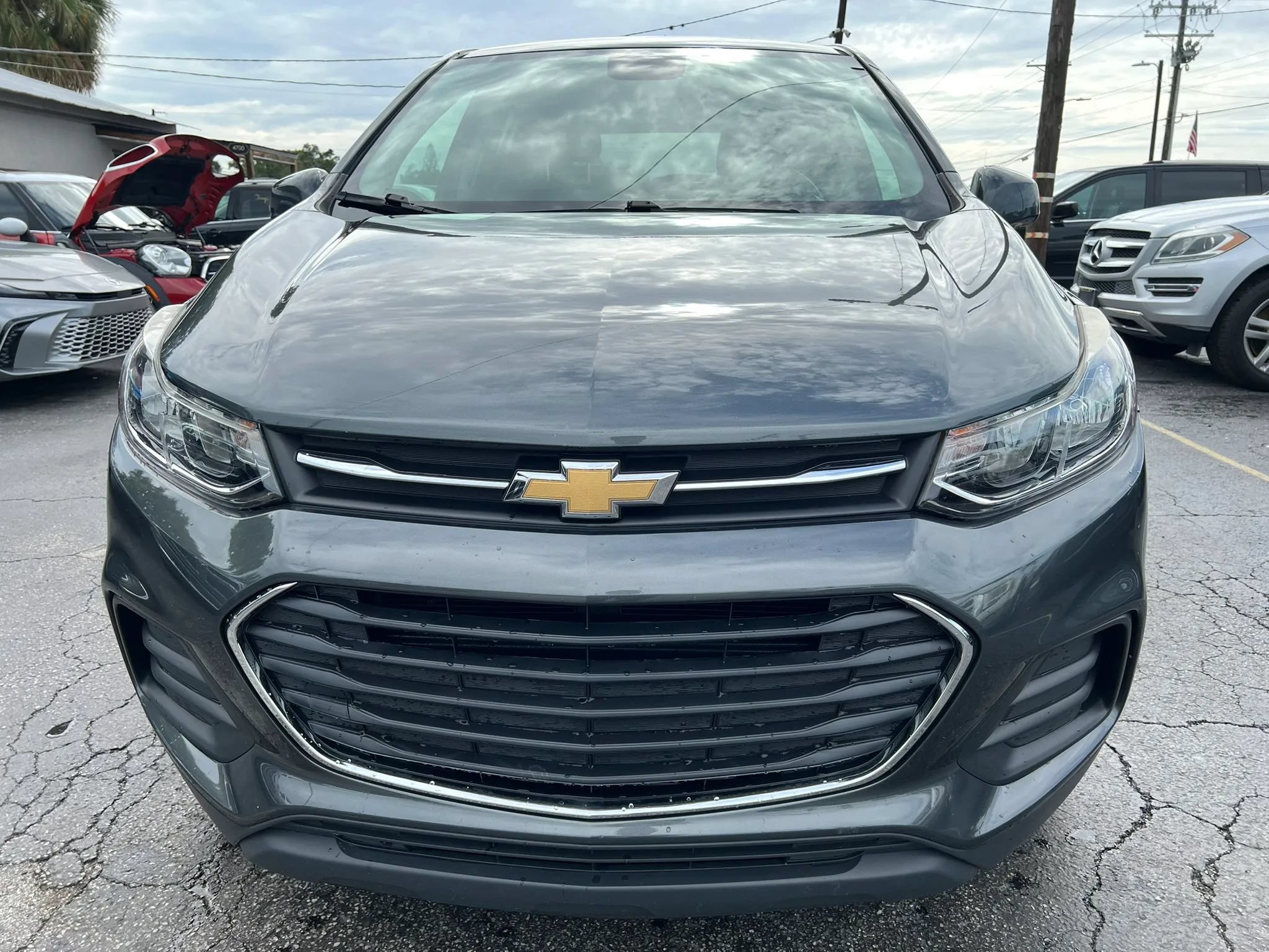 Used 2020 Chevrolet Trax LS w/ Tint and Cruise Package AWD/4WD image 3