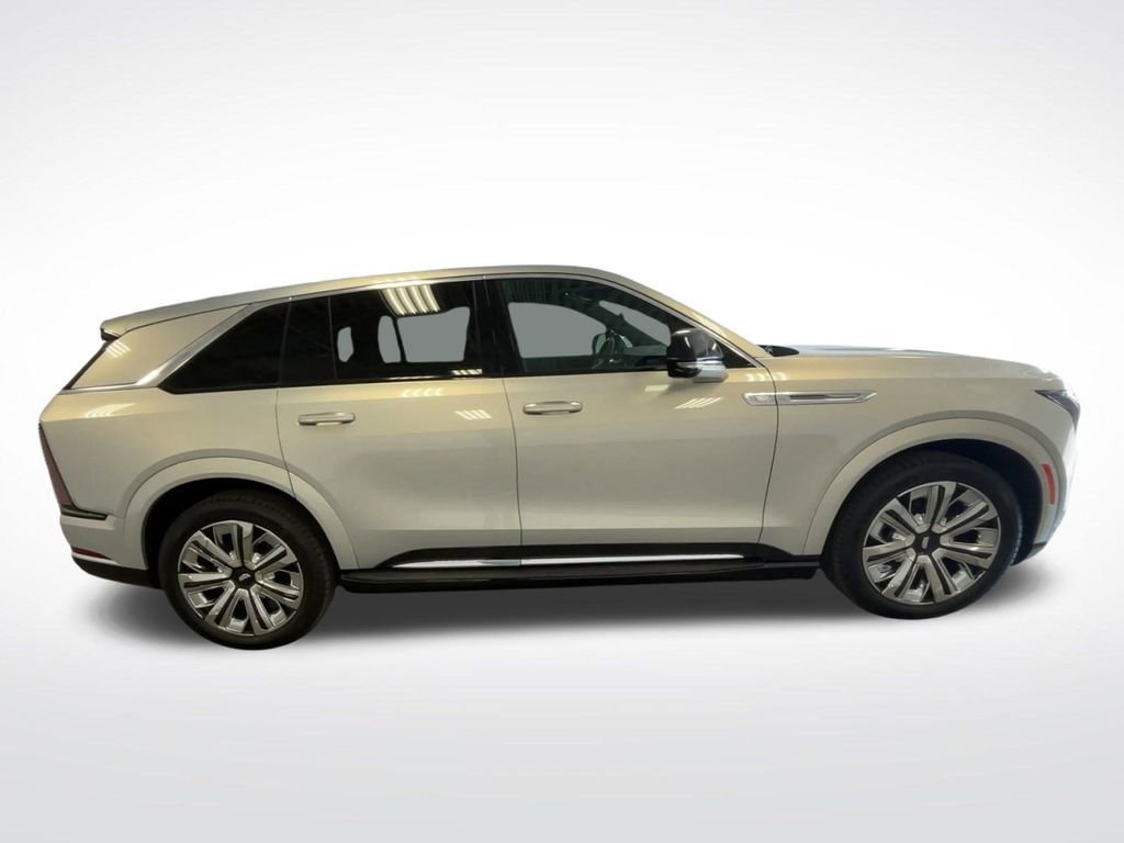 New 2025 Cadillac Escalade IQ Luxury 1 w/ LPO, Radiant Package image 13