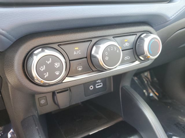 Certified 2025 Nissan Versa SV w/ Trunk Package FWD image 22