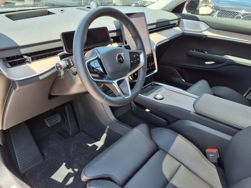 Used 2025 Volvo EX90 Ultra image 12