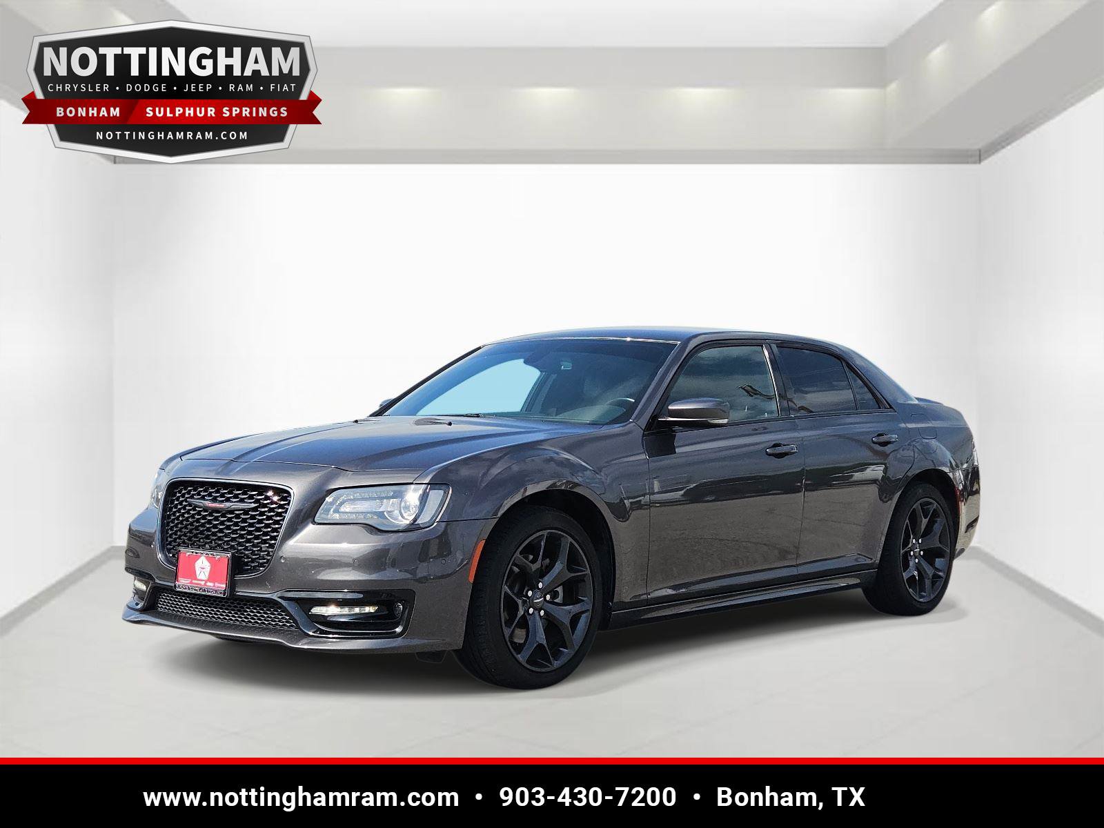 Used 2021 Chrysler 300 S w/ S Model Appearance Package RWD image 3