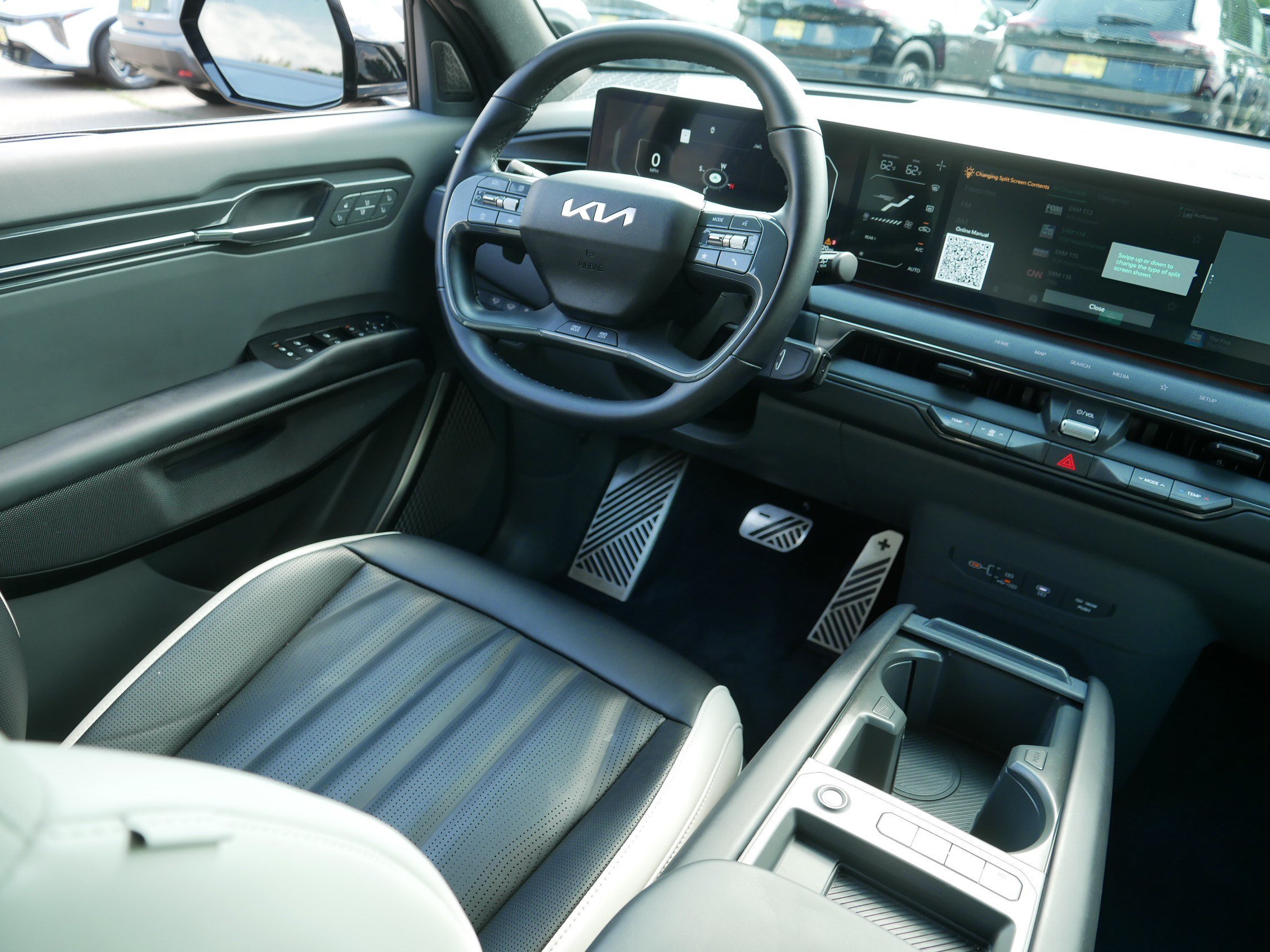 Certified 2024 Kia EV9 GT-Line AWD/4WD image 9