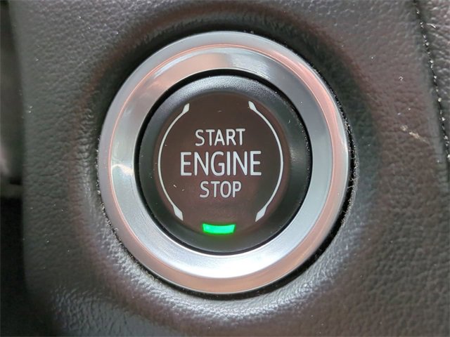 Used 2021 Chevrolet Tahoe Premier w/ Premium Package image 28