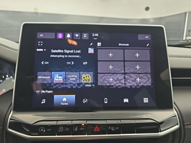 Used 2024 Jeep Compass Trailhawk AWD/4WD image 27