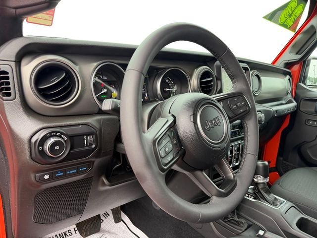 Certified 2023 Jeep Wrangler Unlimited w/ Cold Weather Group AWD/4WD image 14