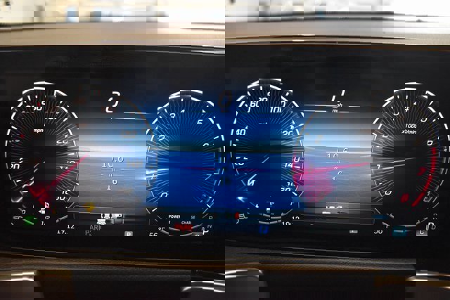 New 2025 Mercedes-Benz GLB 250 4MATIC image 26