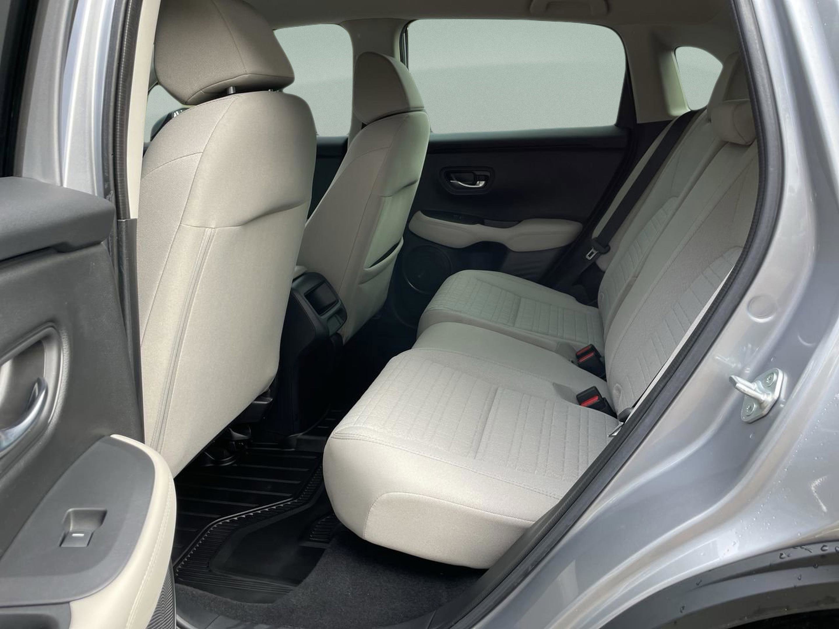 Certified 2023 Honda HR-V LX image 17