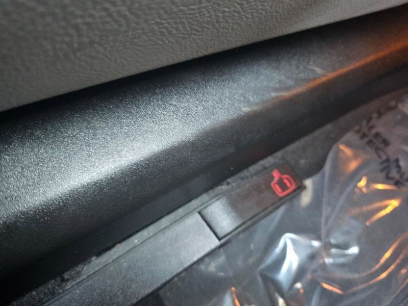 Used 2006 Chevrolet Corvette Coupe w/ Preferred Equipment Group image 38