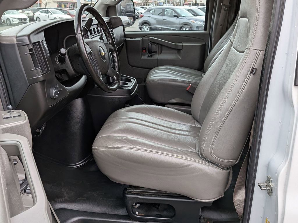 Used 2023 Chevrolet Express 3500 LS image 11